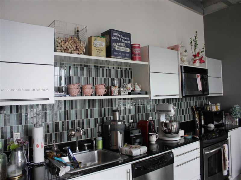 Property photo # 9