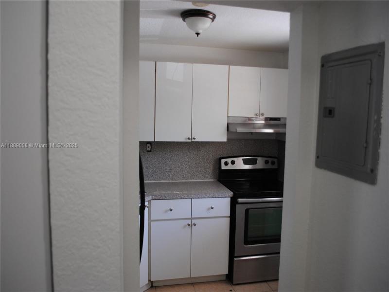 Property photo # 6