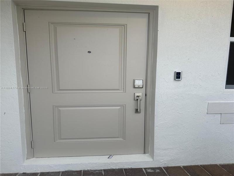 Property photo # 0