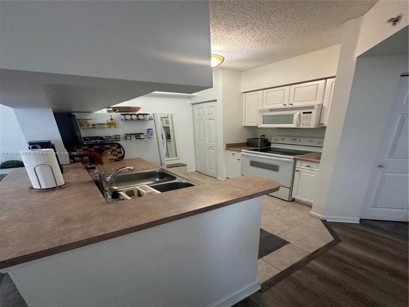 Comprar apartamento en Porto Bellagio 3402