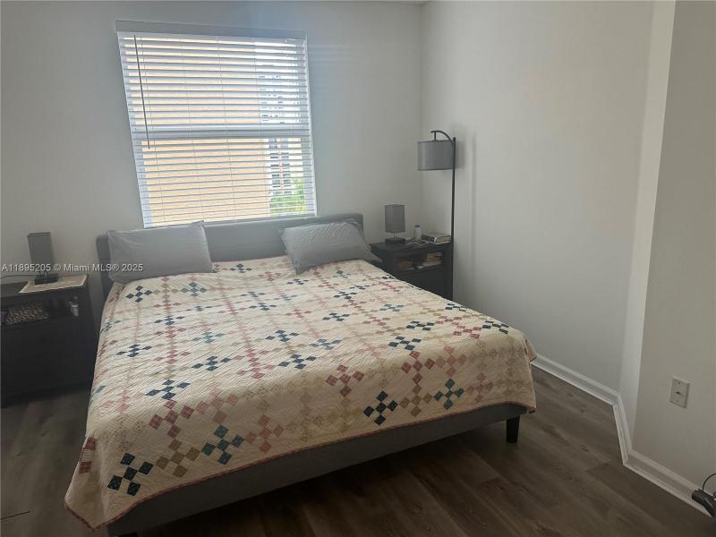 Comprar apartamento en Porto Bellagio 3402