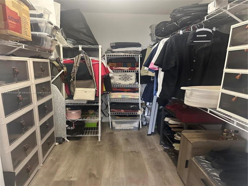 Comprar apartamento en Porto Bellagio 3402
