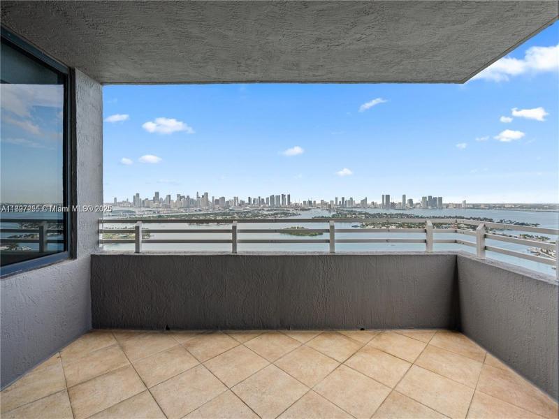 Property photo # 0