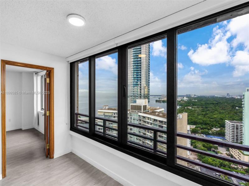 Brickell Bay Club Apt #PH208