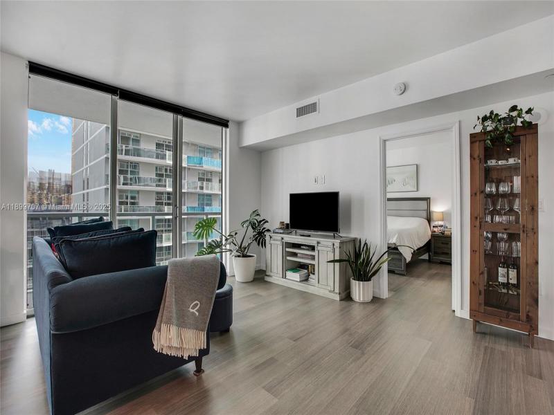 Property photo # 2