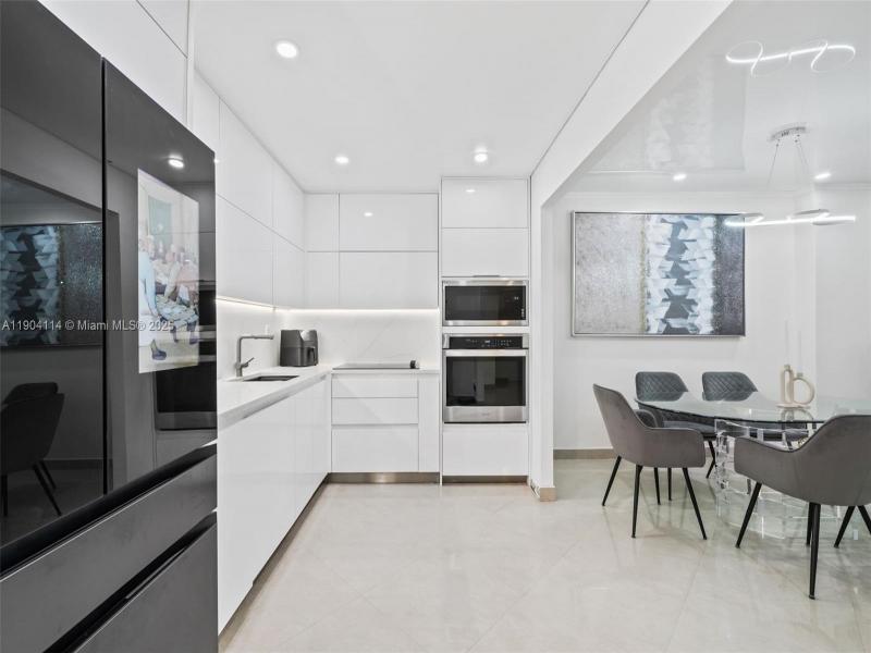 Property photo # 9