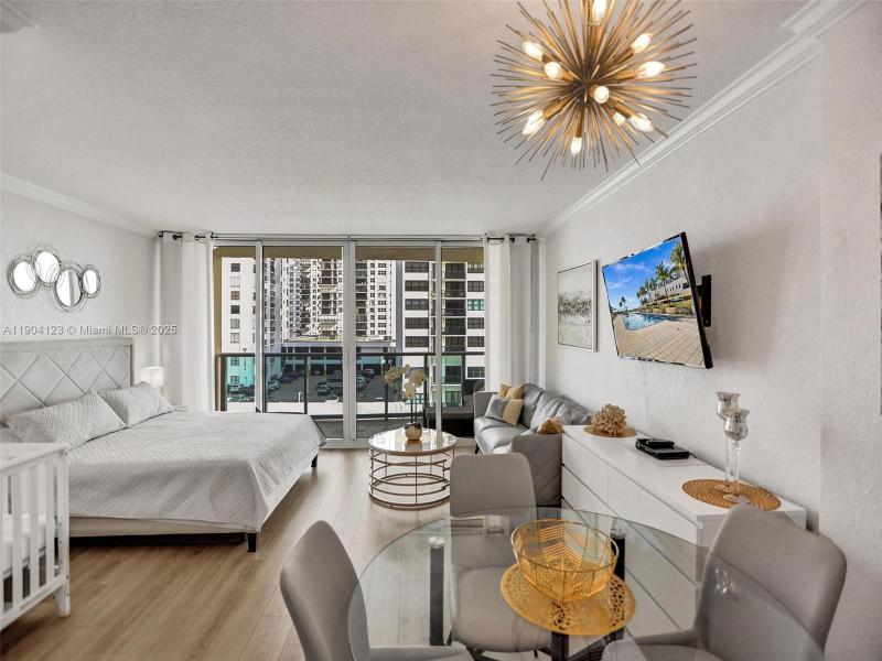 Apartment for rent at The Wave Condo 505