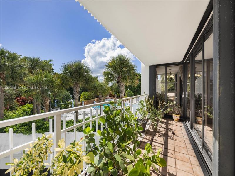 Condo for sale at Towers of Quayside 4 412