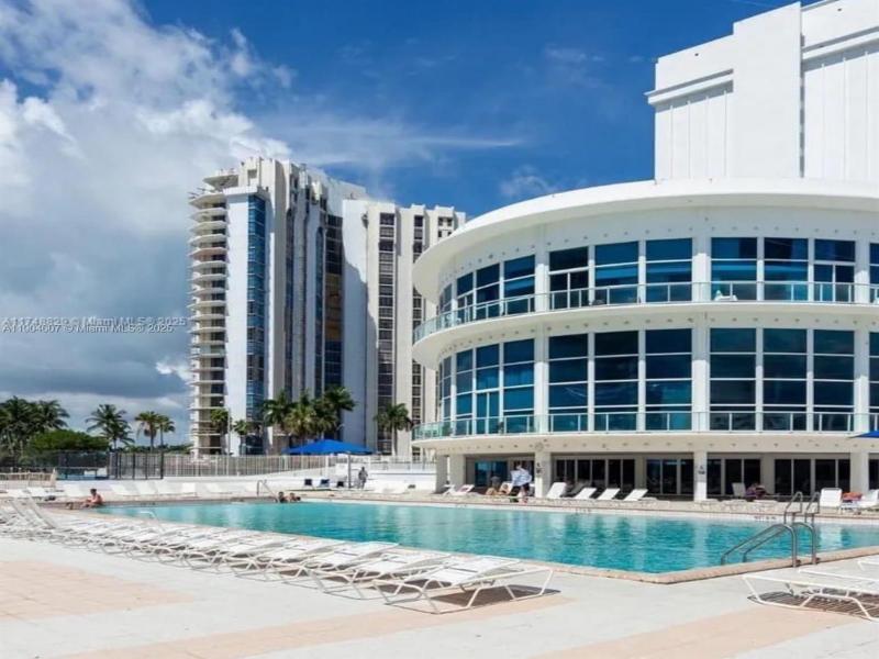 Alquiler de apartamento en Castle Beach Club 617