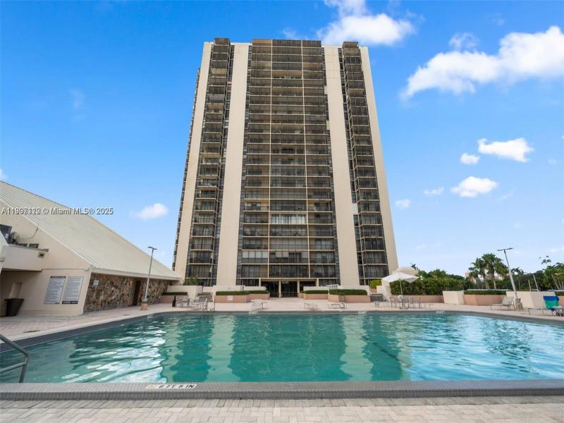 Comprar apartamento en Coronado I 737