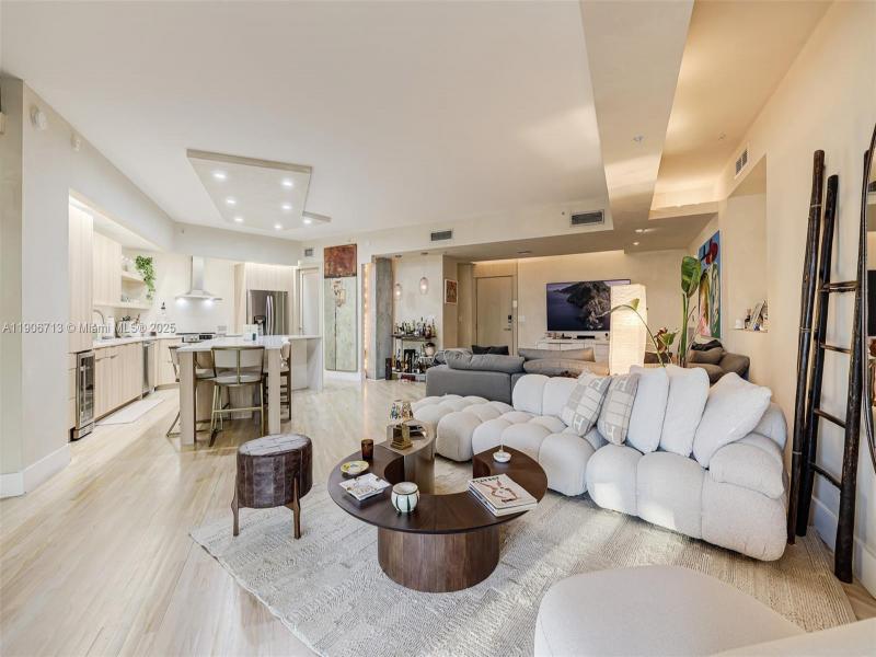 Comprar apartamento en The Meridian Lofts 307