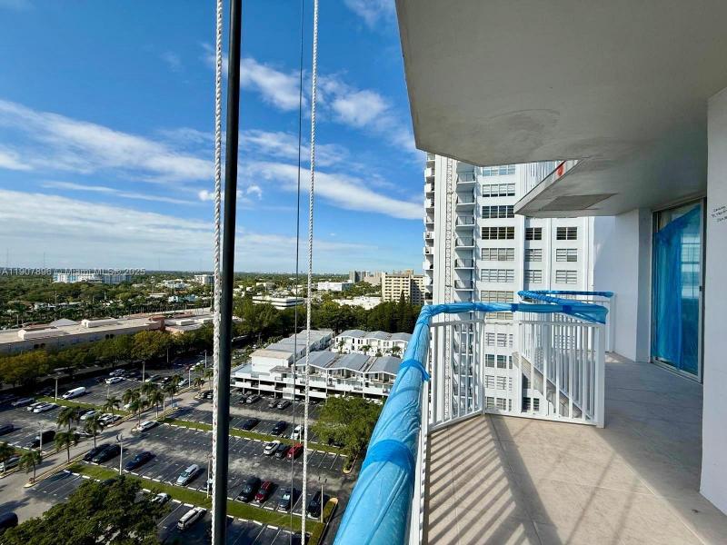 Comprar apartamento no Del Prado South Tower 1604