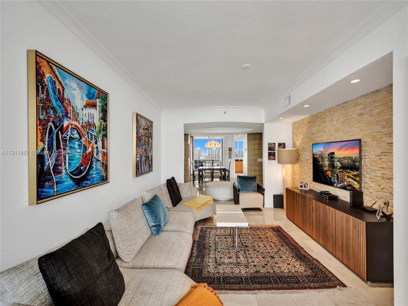 Property photo # 3
