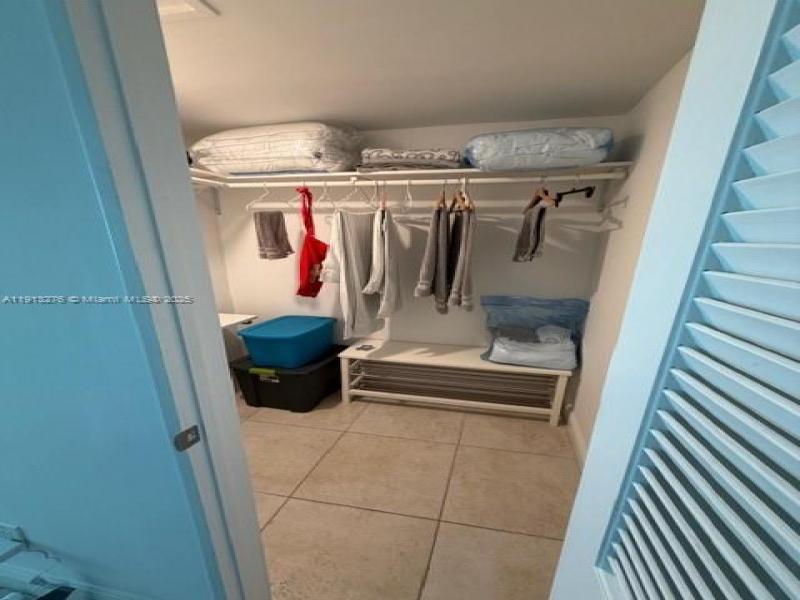 Comprar apartamento en Crystal House 9A