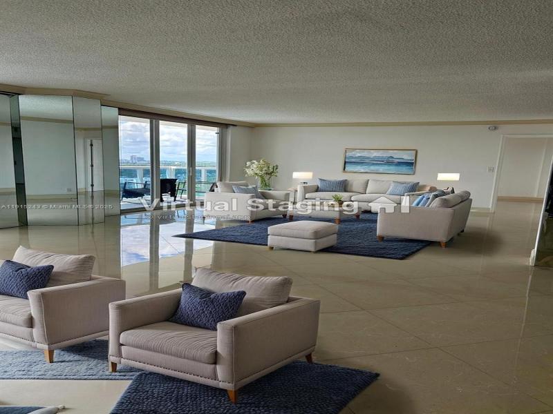 Condo for sale at Hallmark of Hollywood 1823