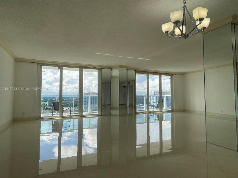 Condo for sale at Hallmark of Hollywood 1823