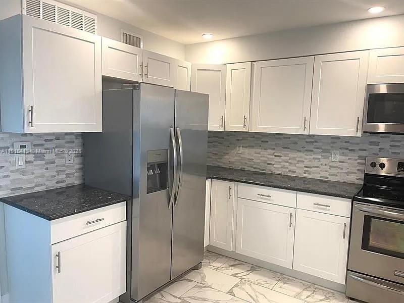 Property photo # 8