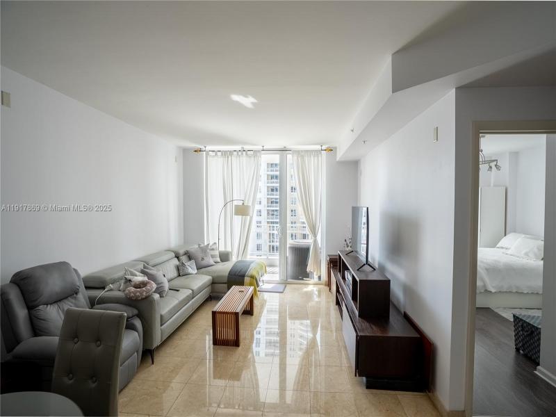 Property photo # 4