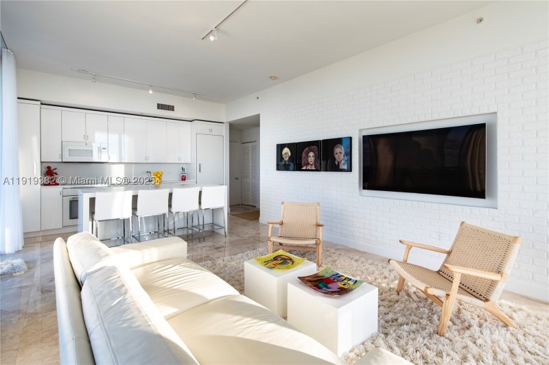 Comprar apartamento no Midtown Miami 2 H2504
