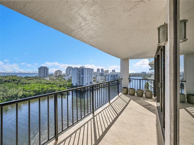 Condo for sale at The Corinthian 15H