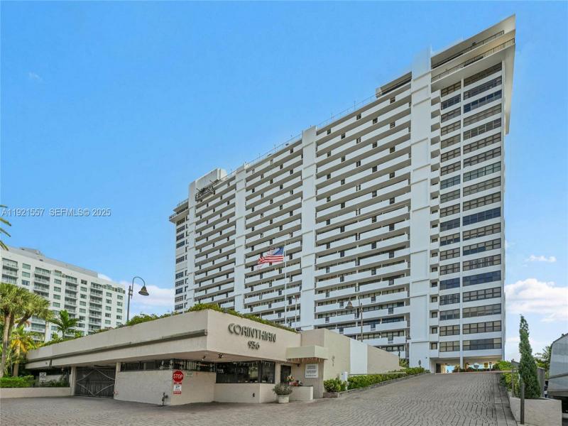 Condo for sale at The Corinthian 15H