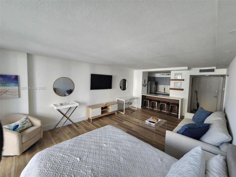 Condo for sale at Parker Dorado 307
