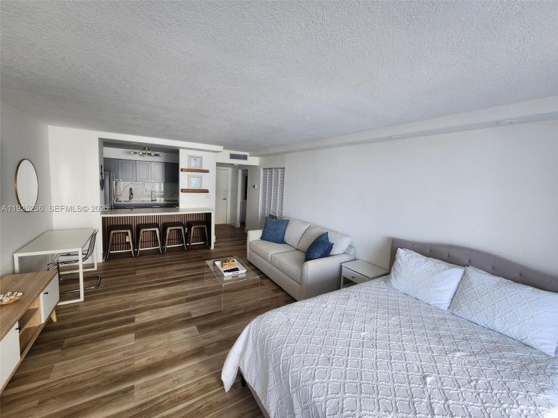 Condo for sale at Parker Dorado 307