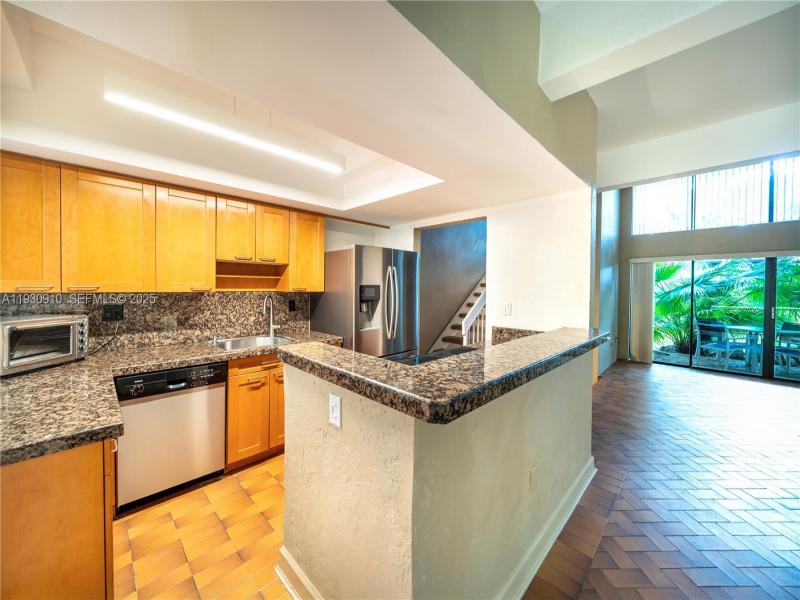 Property photo # 2