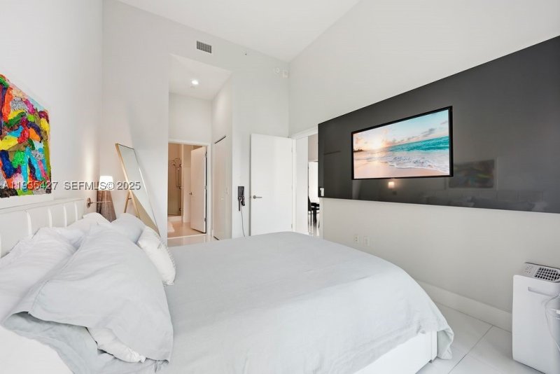 Comprar apartamento no Paraiso Bayviews 401