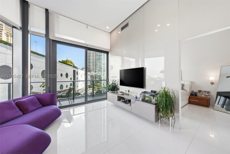 Comprar apartamento no Paraiso Bayviews 401
