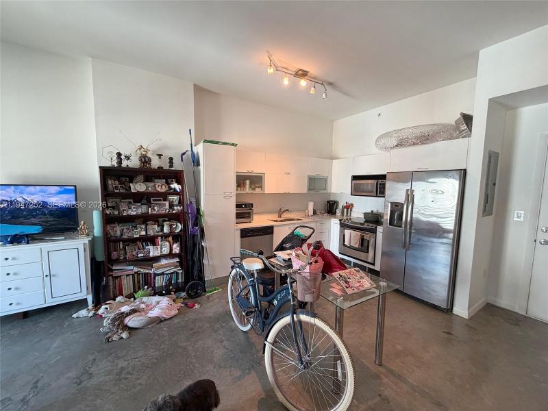 Property photo # 4