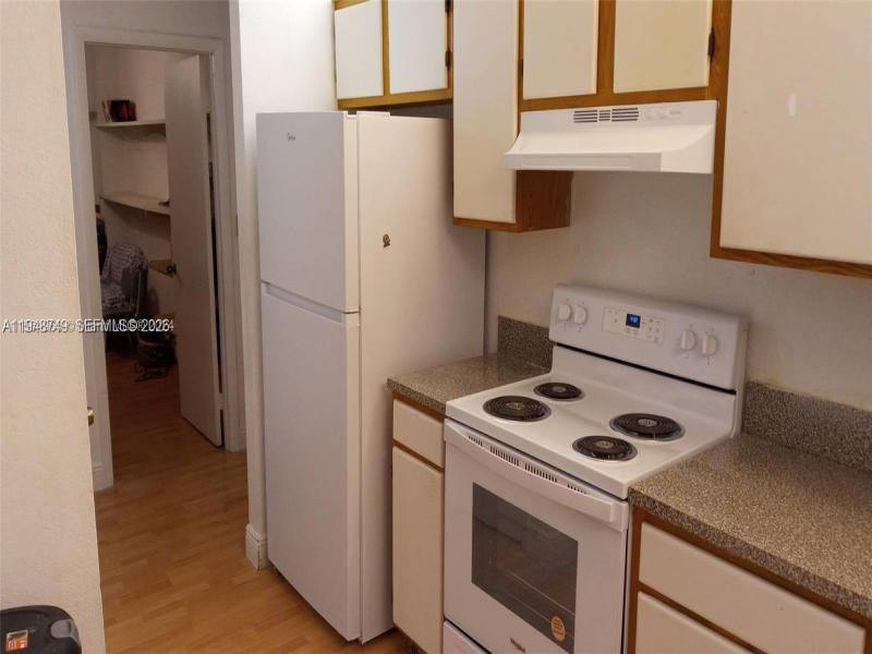 Property photo # 0