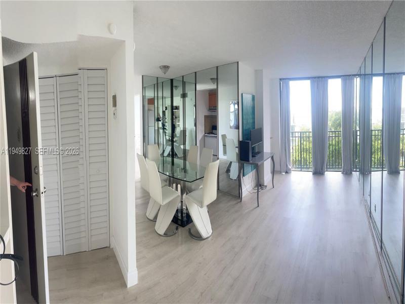 Condo for sale at Plaza of the Americas 603