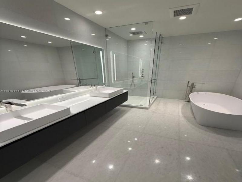 Condo for sale at Vita at Grove Isle S503
