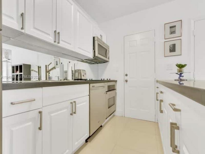 Apartment for rent at Key Islander 206