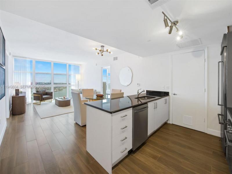 Property photo # 6