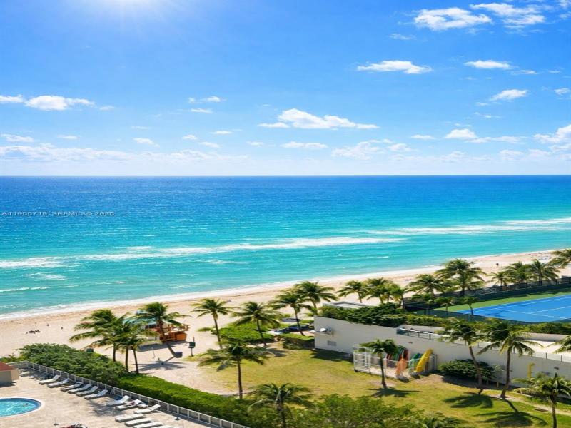 Aventura Beach Club Apt #1103