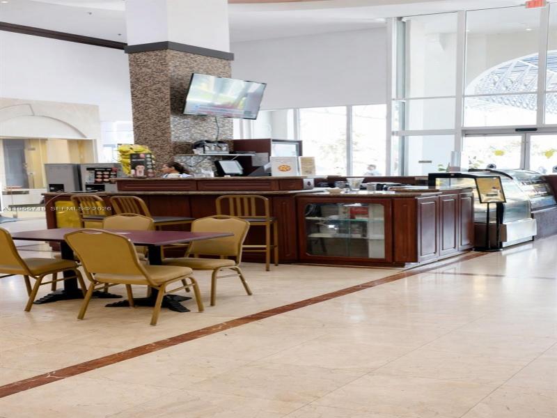 Comprar apartamento en Aventura Beach Club 1103