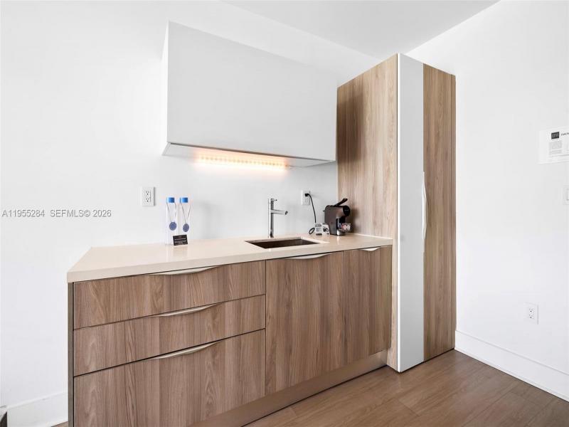 Comprar apartamento en 1215 on West 408