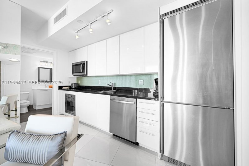 Comprar apartamento no Mint at Riverfront 4806