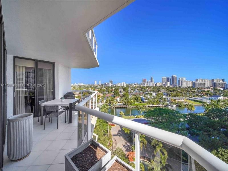 Comprar apartamento en Portsview at the Waterways 1001