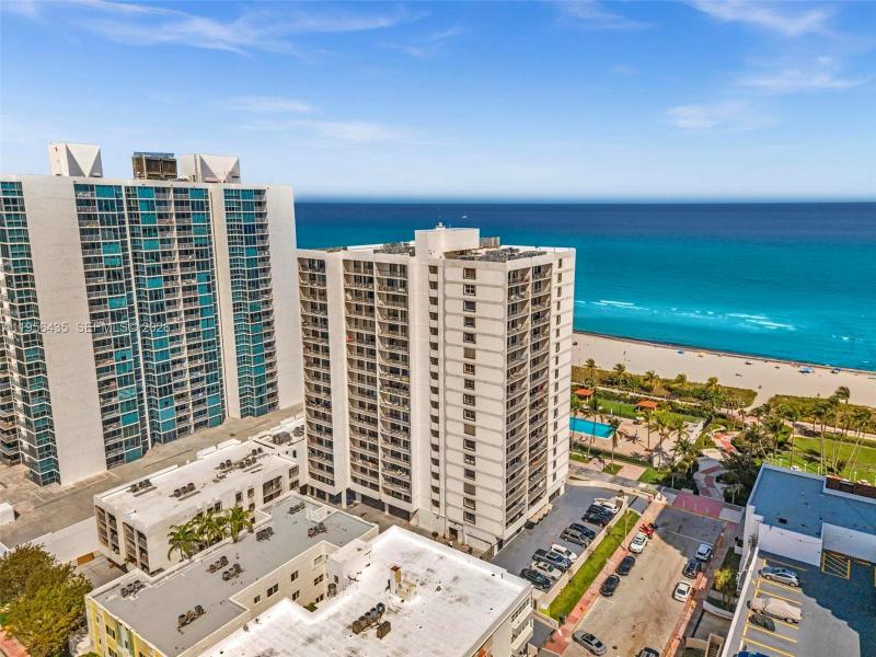 Oceanfront Plaza Apt #1109