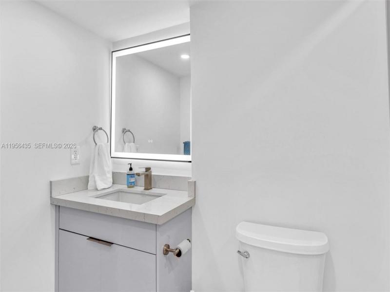 Comprar apartamento en Oceanfront Plaza 1109
