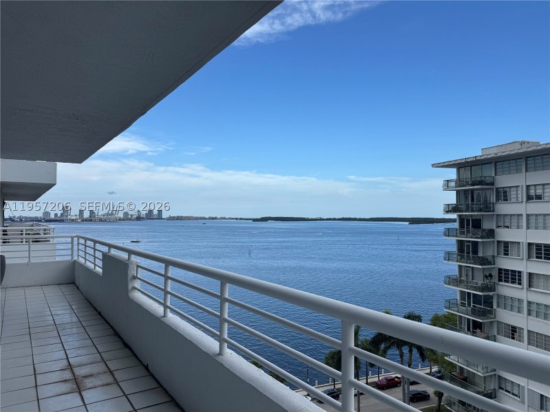 Apartment for rent at Commodore Bay 1103