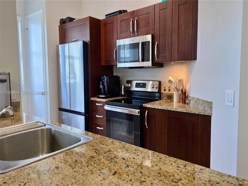 Property photo # 0