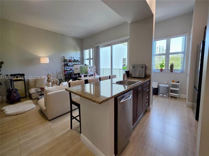 Property photo # 9