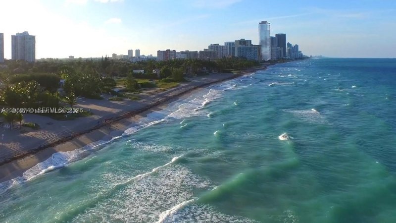 Apartment for rent at Parker Dorado 1602