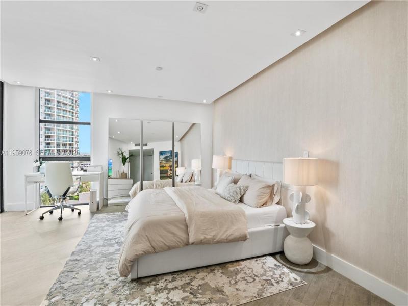 Alquiler de apartamento en Hamptons West 808
