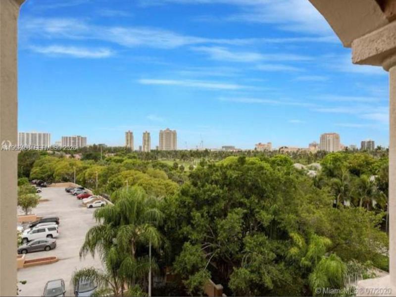 Alquiler de apartamento en The Yacht Club at Aventura 1501