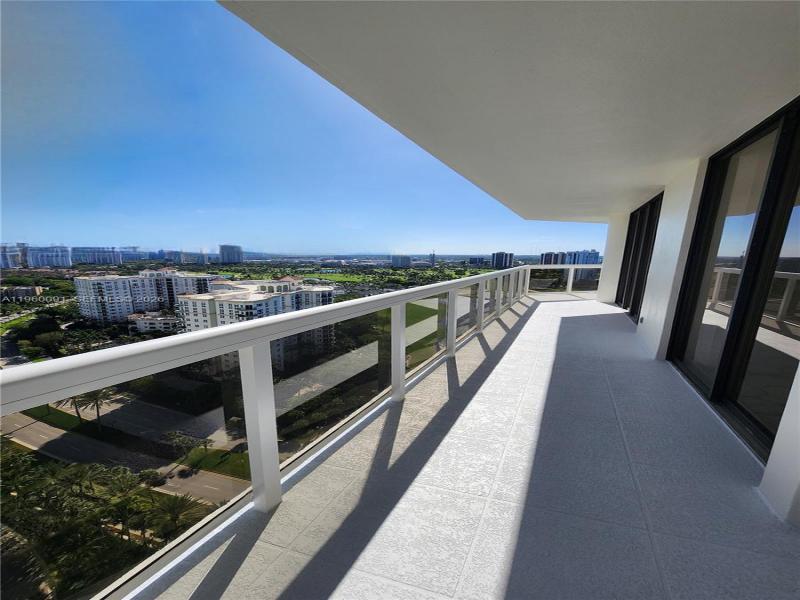 Comprar apartamento en The Landmark 2505